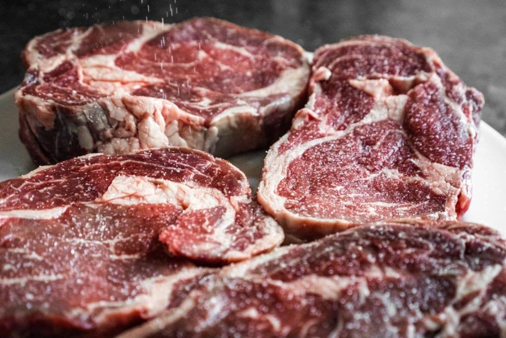 Dry Aged Beef kaufen – entscheide dich für das Rindfleisch mit dem besten Geschmack
