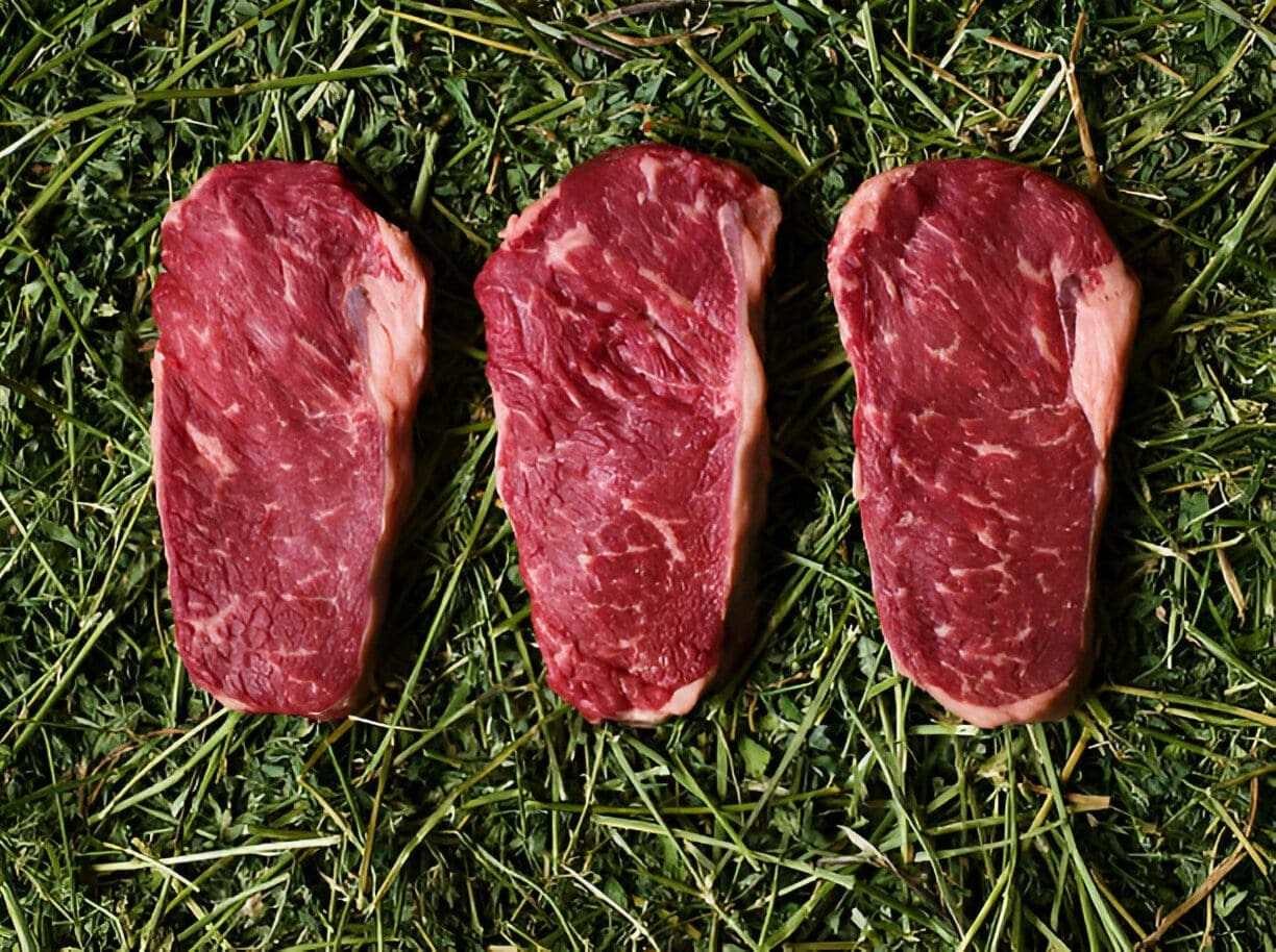 Natürliches Weidefleisch aus der Schweiz: Gesünder für dich und die Umwelt
